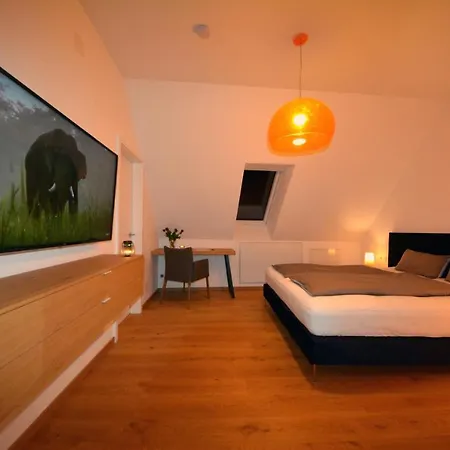 Wohnanders * 퓌르슈텐펠트